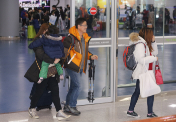 "하늘길 열렸지만"…제주 관광 예약 취소로 2차 피해 확산                                                                                                                                        