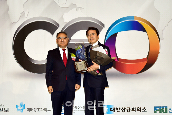 박상환 하나투어 회장, 3년 연속 韓 영향력 있는 CEO 수상
