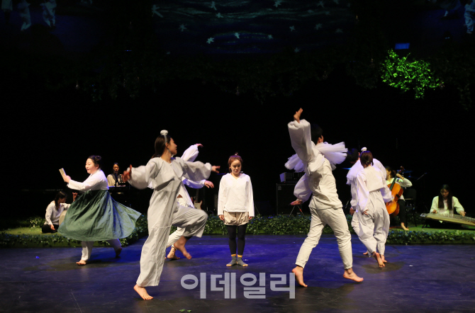 [포토]국내 첫 캠퍼스 오디션, 서울예대 앞으로 페스티벌