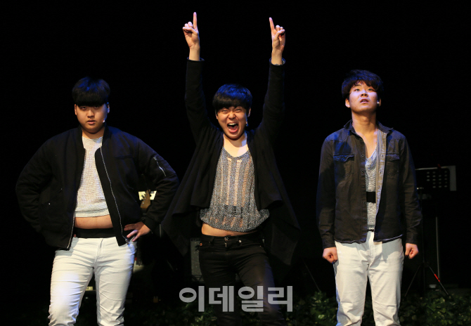 [포토]국내 첫 캠퍼스 오디션, 서울예대 앞으로 페스티벌