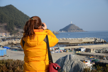  바다와 하늘이 함께 걷는 '해파랑길'