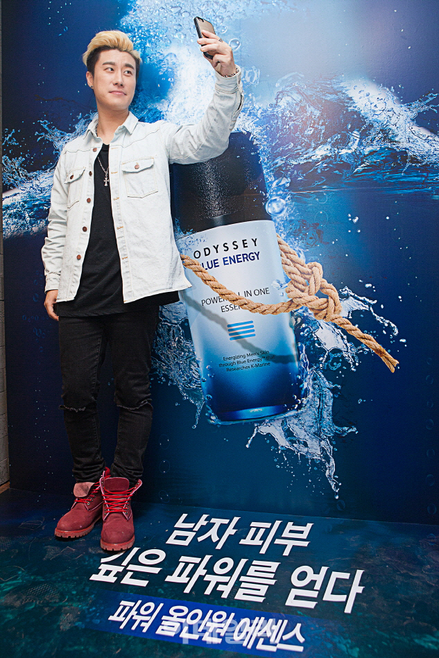 [포토]도끼&더콰이엇, 산이 오딧세이 블루에너지 런칭 파티 참석