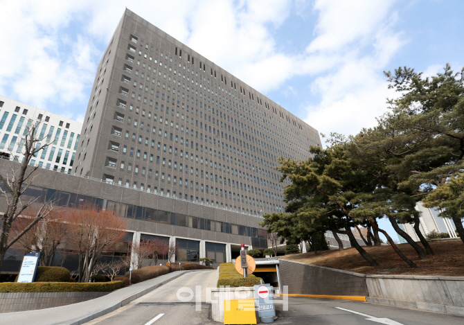 검찰, '아이폰 대출사기' 중국거점 보이스피싱범 기소