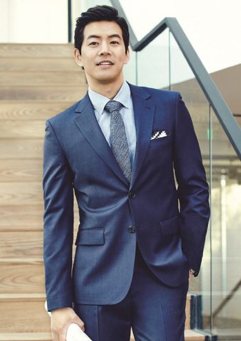 배우 이상윤, '트레몰로' S/S패션 화보 공개