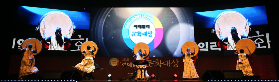 [제3회이데일리문화대상]② 판소리 '셜록홈즈'로 대중에 성큼