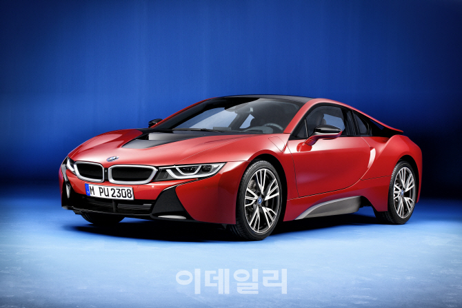 BMW 'i8 프로토닉 레드 스페셜 에디션', 화려한 유혹                                                                                                                                       