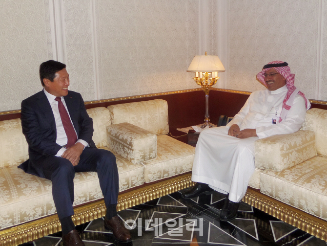 문종훈 SK네트웍스 사장, 중동·유럽 누비며 글로벌 성장전략 모색