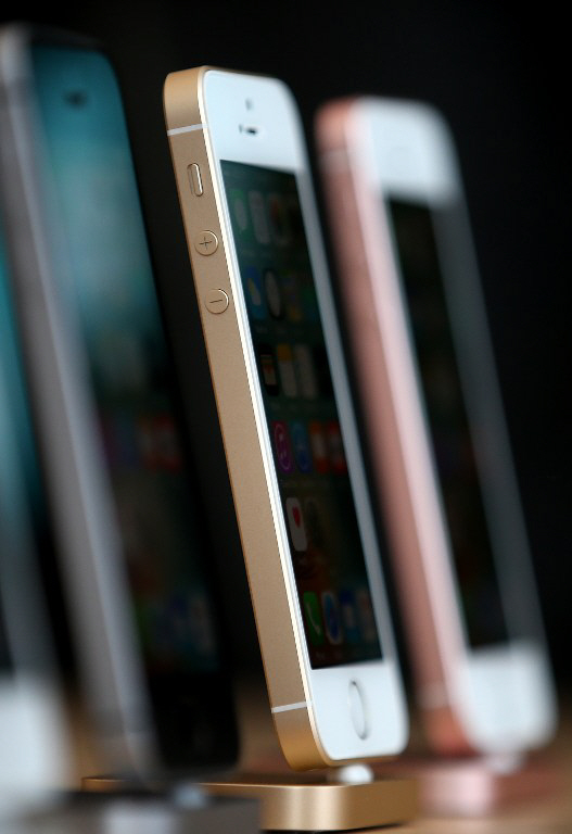  애플 아이폰SE 공개.. 깻잎 통조림의 부활?                                                                                                                                                         