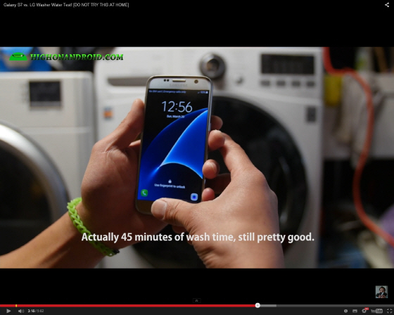 LG 세탁기로 무려 `45분 동안` 돌린 삼성 갤럭시S7, 그 결과는?