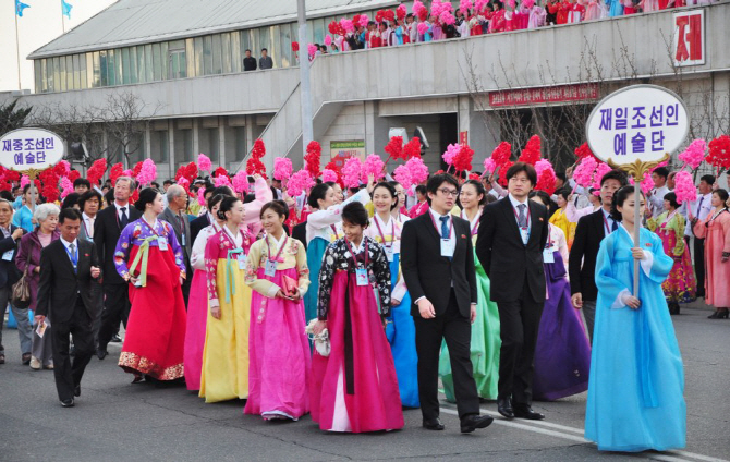  북한 봄 친선예술축전 개막식                                                                                                                                                                      