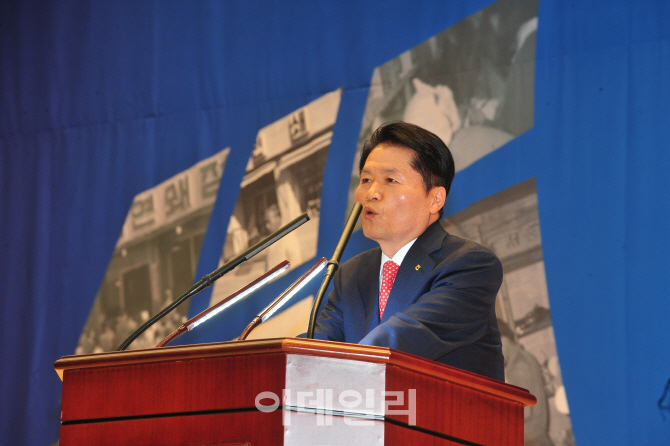 [포토]축사하는 김병원 농협중앙회장