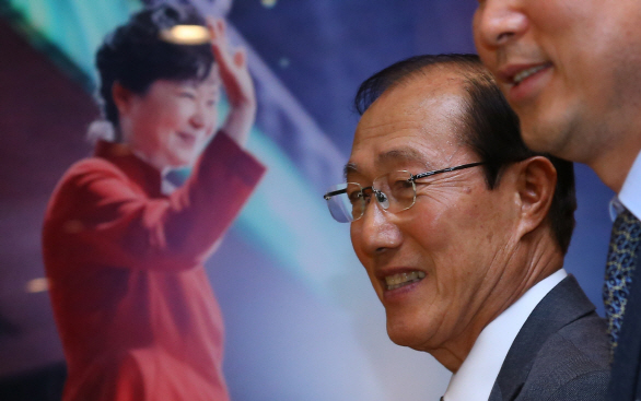 [사설] 청와대 비서실 개편, 협치로 나아가야