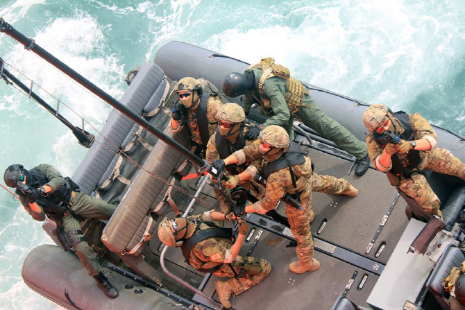  `그 어려운 걸 자꾸 해냅니다`                                                                                                                                                                     