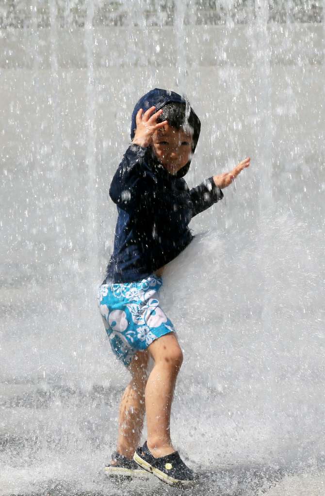 [포토]물 놀이 최고!