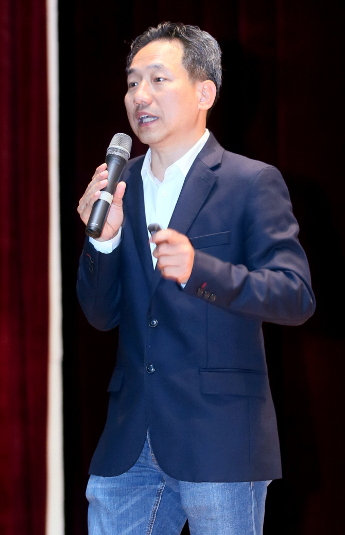 [포토]호웅기 한국마이크로소프트 상무 'IT기업의 조직 구조는?'