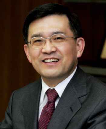 권오현 부회장, 구원투수 '한달'.. 디스플레이-반도체 시너지 밑그림은?