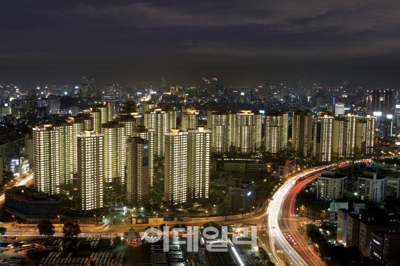 10조 클럽 GS건설, "지속 성장 체계 구축한다"