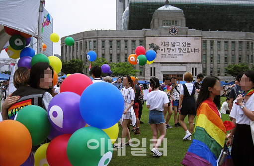 “당신 옆에 있어요”...성소수자·지지자 참여한 퀴어문화축제