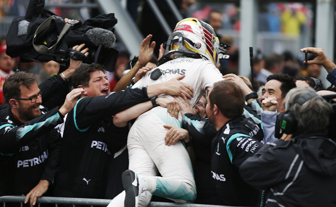 F1 7번째 경기, `우승을 기뻐하며`                                                                                                                                                                  