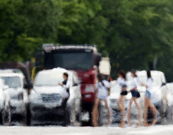 18일 전국 땡볕더위 지속…제주도에 오후부터 비