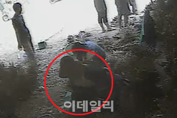 재래시장서 50·60대 주부들 지갑노린 40대 여성 소매치기