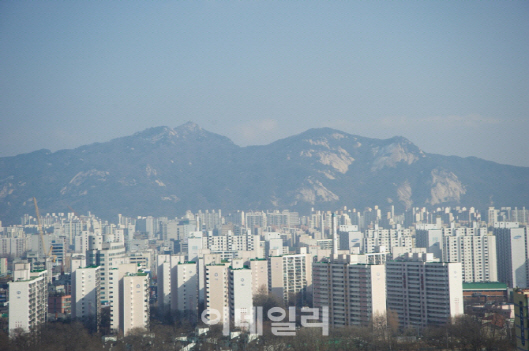 저금리 나비효과 '부둥산 서적' 판매량 증가
