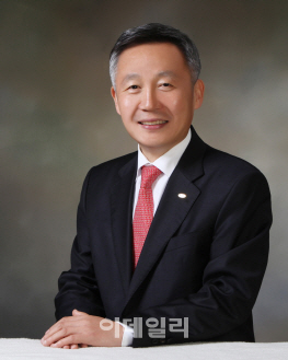한국자산신탁 "상장통해 사업확장…업계 1위로"