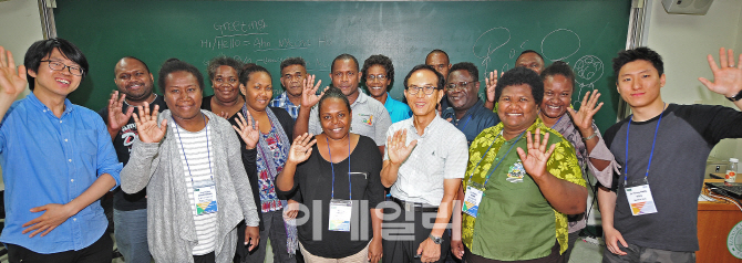 [포토]"솔로몬군도에서 한국의 새마을운동과 농촌개발 노하우 배우러 왔어요."