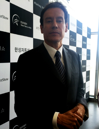 벤츠 판매사 한성차 대표 "올해도 두자릿수 성장 확신"