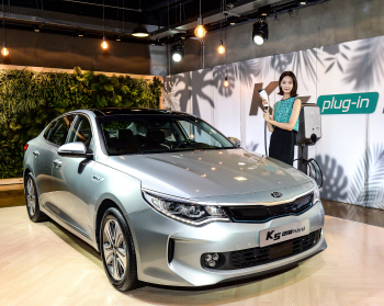 K5 반격 시작, 주력트림 가격 낮추고 스페셜· PHEV 추가