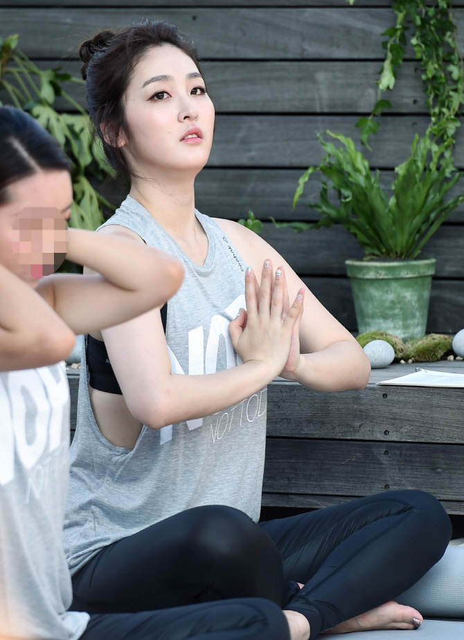 [포토] 신아영 아나, '퍼펙트 몸매를 만들기 위해~'