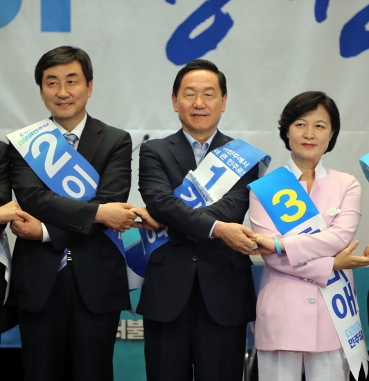 더민주 당권 후보, 충남서 안희정 띄우기