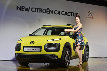 시트로엥, 창조적인 SUV 'C4 칵투스 공식 출시'...에어범프, 루프 에어백 적용