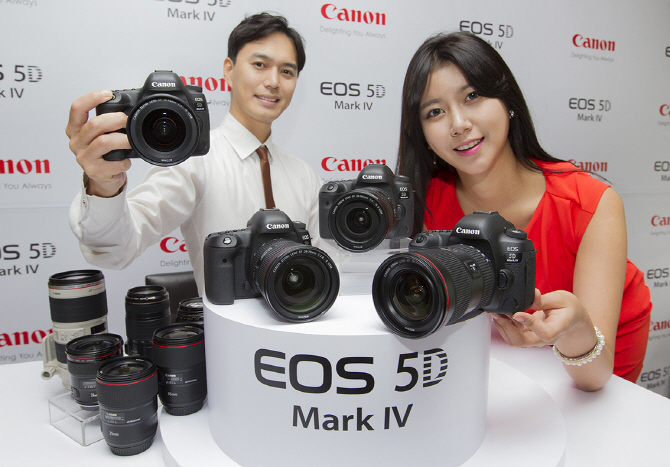 캐논, 하반기 전략 신제품 'EOS 5D 마크 IV' 공개..9월20일 출시