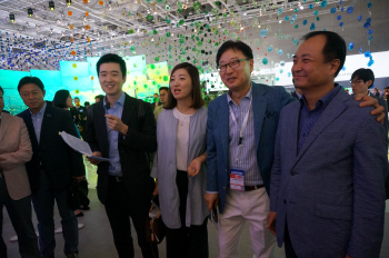 [IFA 2016]거래선 챙기고 트렌드 파악..삼성 사장단, 독일서 바쁜 행보