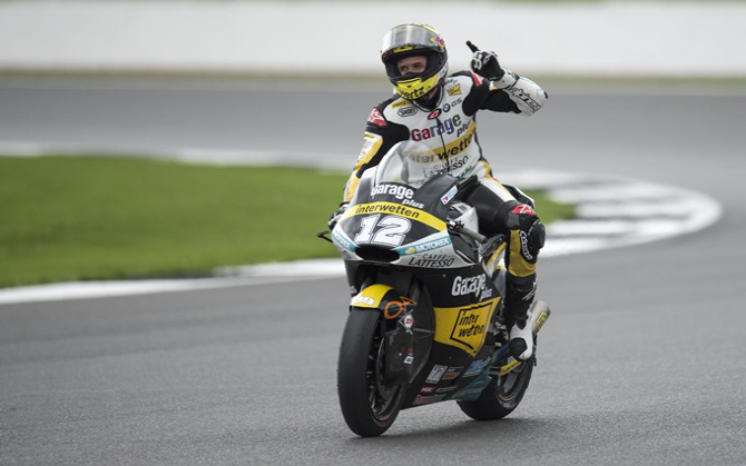 英 Moto2 레이스, `여유있는 손짓`                                                                                                                                                                  