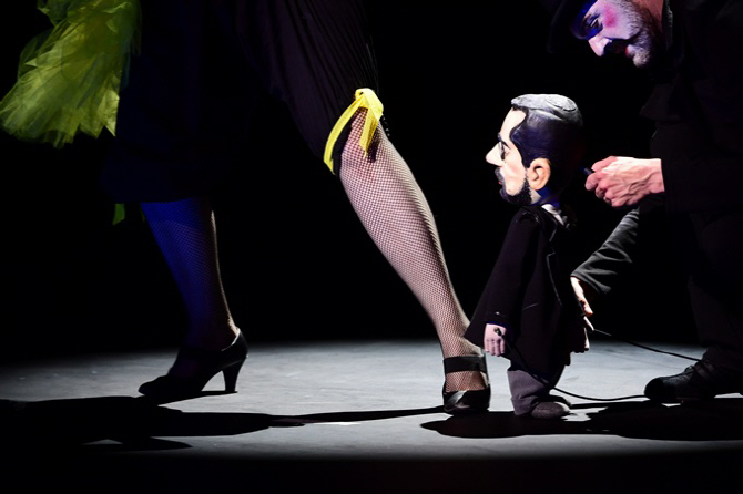 로트렉 쉘 댄스, `작은 키가 강점일 때?`                                                                                                                                                            