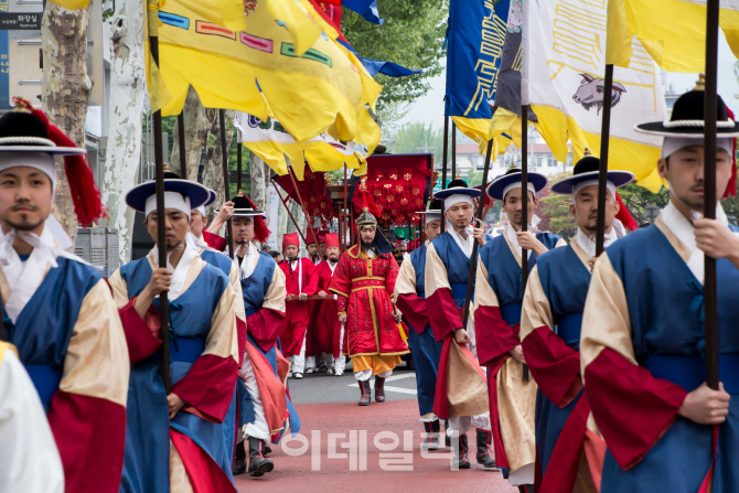 덕혜옹주 아버지 고종 결혼식, 24일 운현궁서 재현