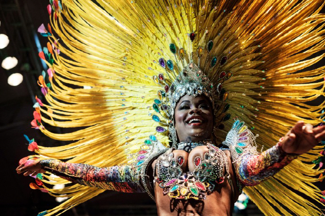  이 정도는 되야 `삼바 퀸`을 차지할 수 있지                                                                                                                                                        