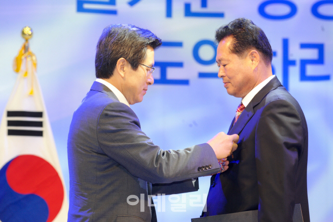 중기청, '2016 전국우수시장박람회' 개막
