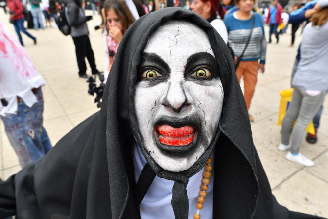 멕시코 시티 '좀비 워크' 비주얼 쇼크                                                                                                                                                     