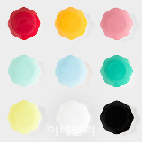 한국도자기, 9가지 특별한 색상 '컬러 카나페 플레이트' 출시