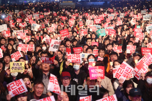 '박근혜 퇴진' 성난 민심 전국 30만개 촛불로…"12일 100만 모이자"(종합)