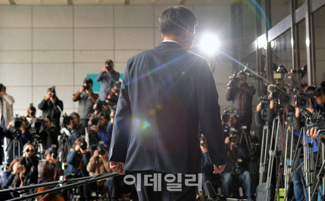 [포토]3년7개월만에 '친정'으로 향하는 우병우