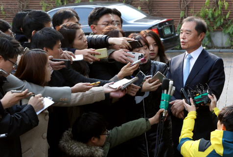 김병준, 여야 영수회담 불쏘시개로 쓰이나… 지명 철회될 듯