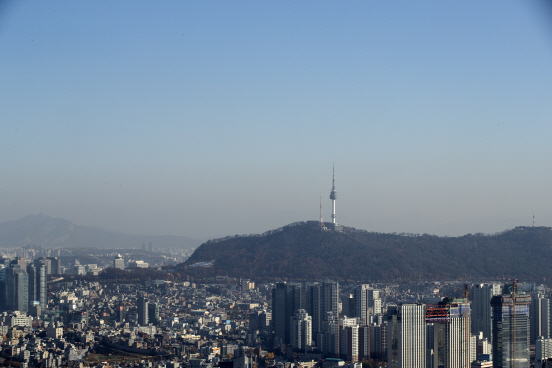 내일 전국 곳곳에 빗방울…수도권 미세먼지 농도 높아