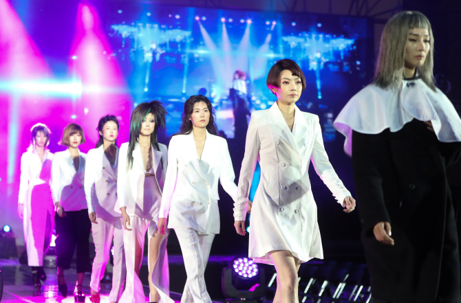 [포토] 청담컬렉션에서 만나는 고품격 헤어