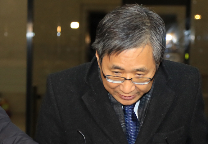 조원동 구속영장 기각한 성창호 부장판사는?…`故백남기 부검 영장 발부`