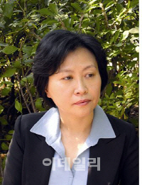 '올해의 출판인'에 박진숙 도서출판 작가정신 대표