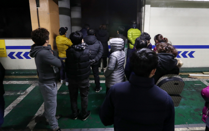 [포토] 허탈한 상인들